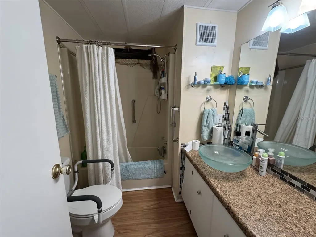 8689 Breeze Hill Drive Lake Wales FL 33898