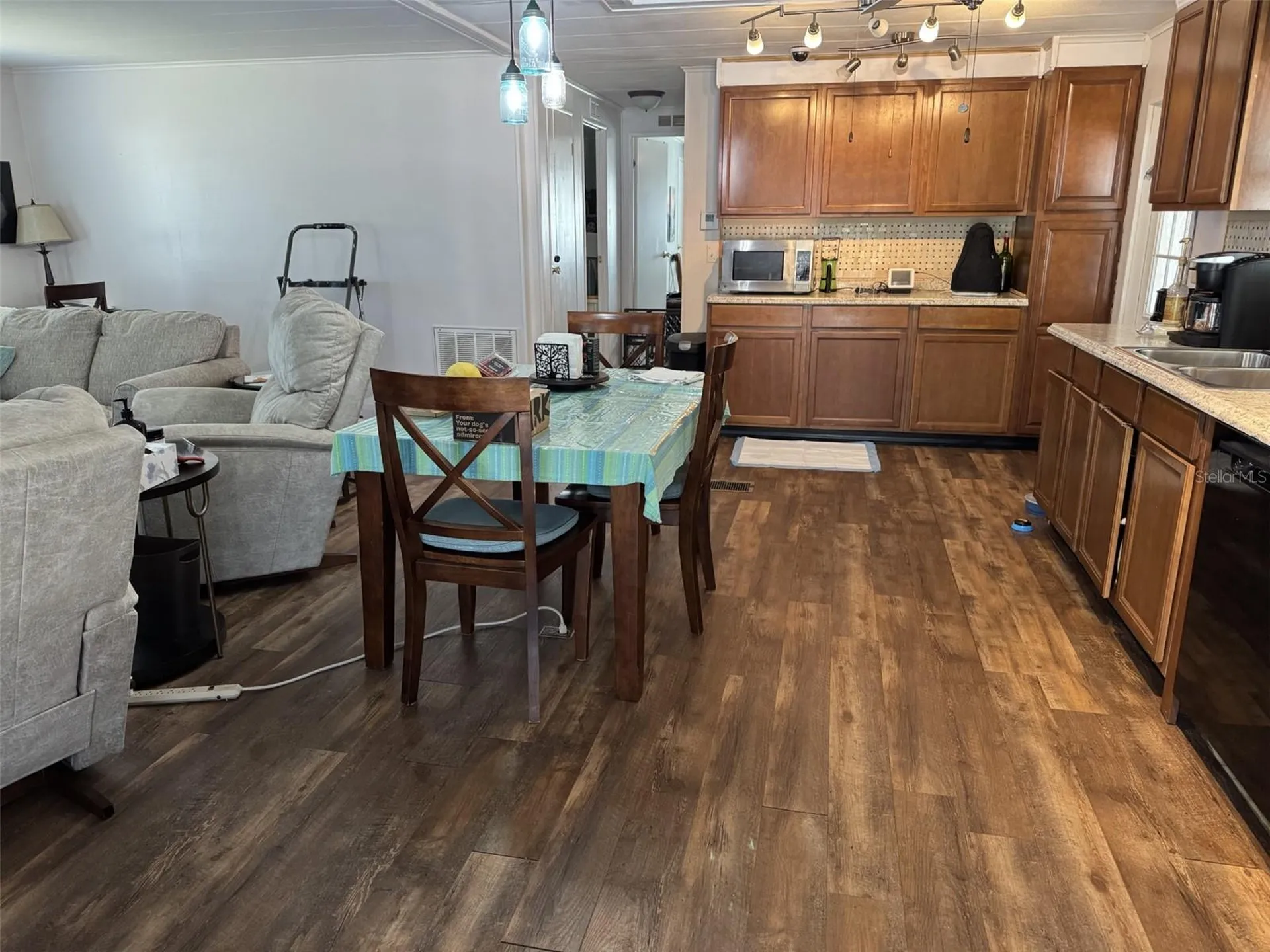 8689 Breeze Hill Drive Lake Wales FL 33898
