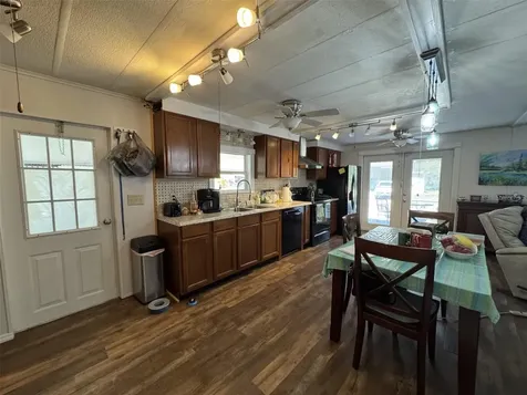 8689 Breeze Hill Drive Lake Wales FL 33898