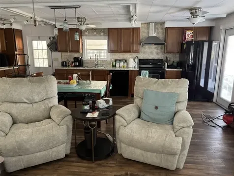 8689 Breeze Hill Drive Lake Wales FL 33898