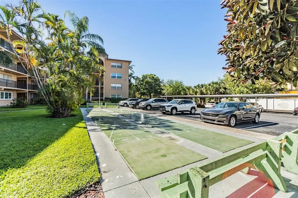 2525 West Bay Drive Belleair Bluffs FL 33770