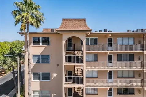 2525 West Bay Drive Belleair Bluffs FL 33770