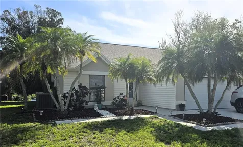 612 49TH Street E Bradenton FL 34208