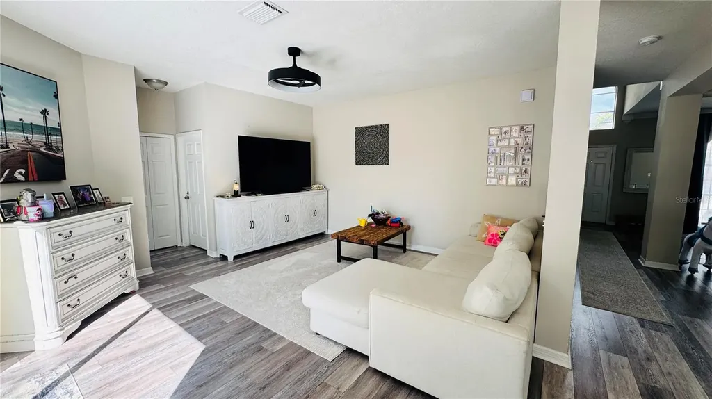934 Grand Canyon Drive Valrico FL 33594