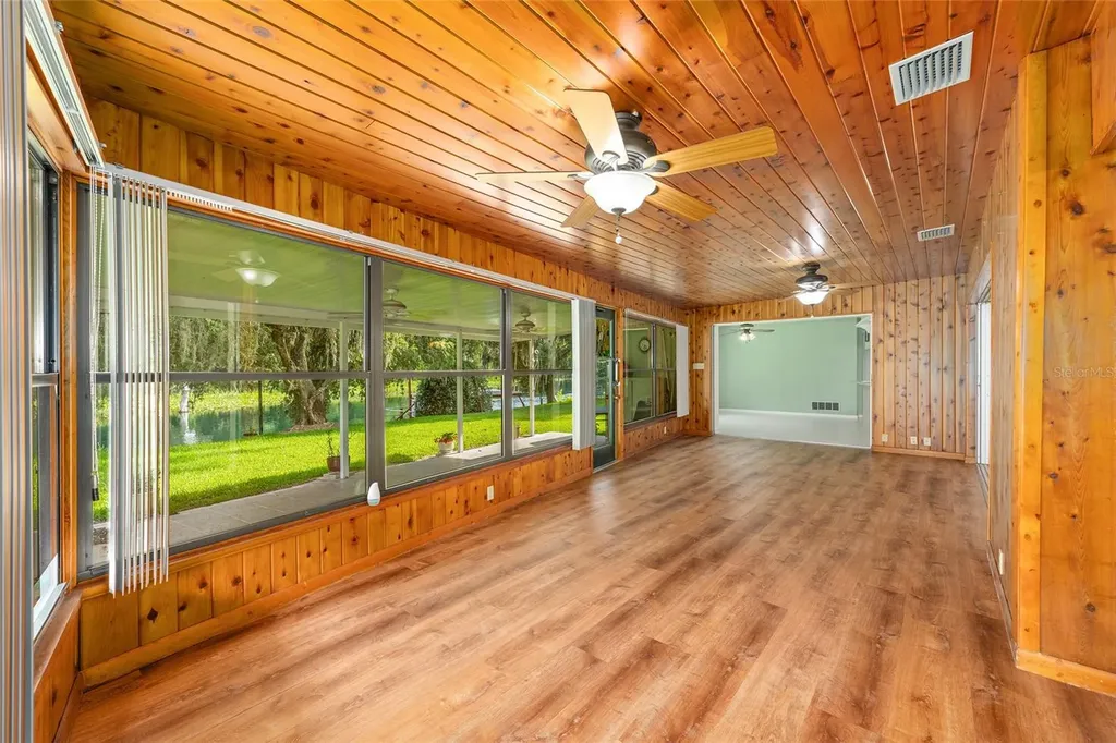 12180 Maple Street Dunnellon FL 34432
