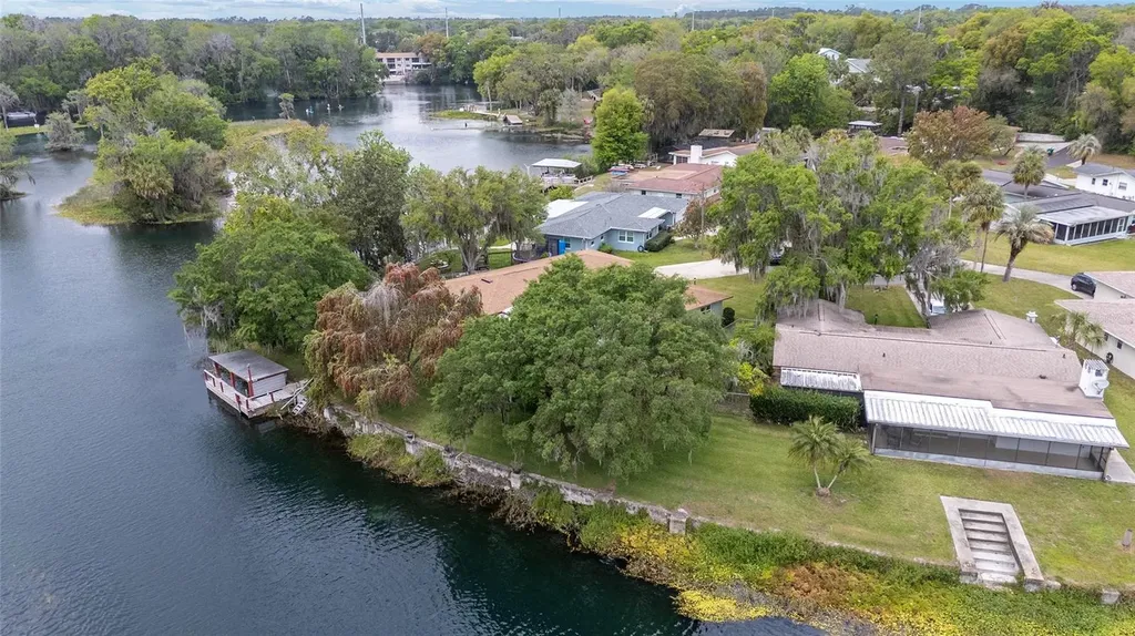 12180 Maple Street Dunnellon FL 34432
