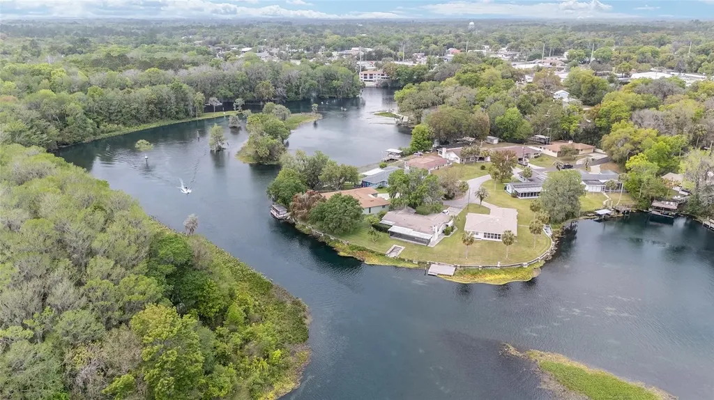 12180 Maple Street Dunnellon FL 34432