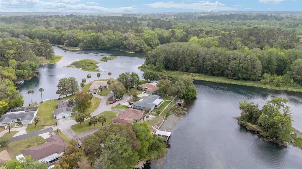 12180 Maple Street Dunnellon FL 34432