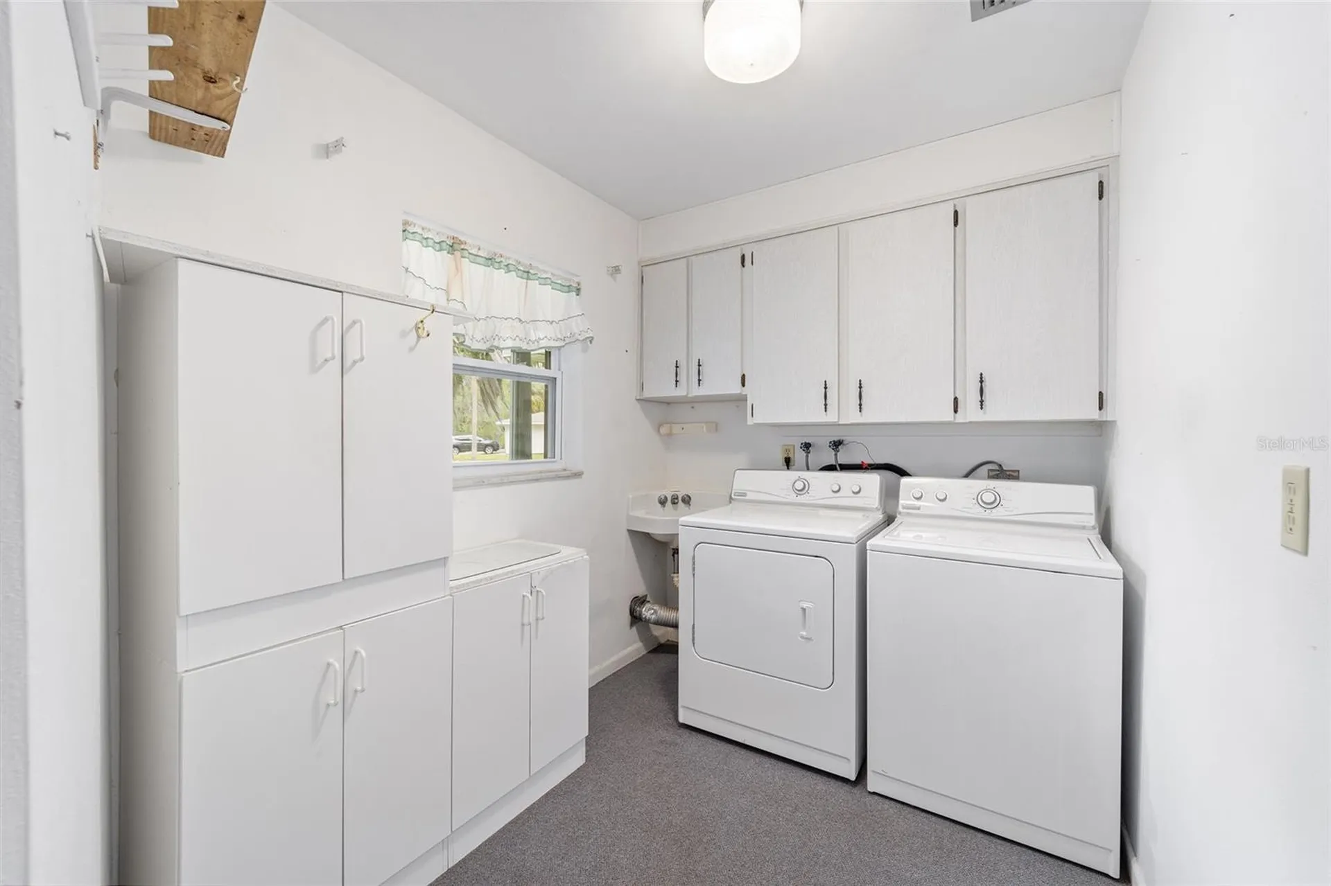 12180 Maple Street Dunnellon FL 34432