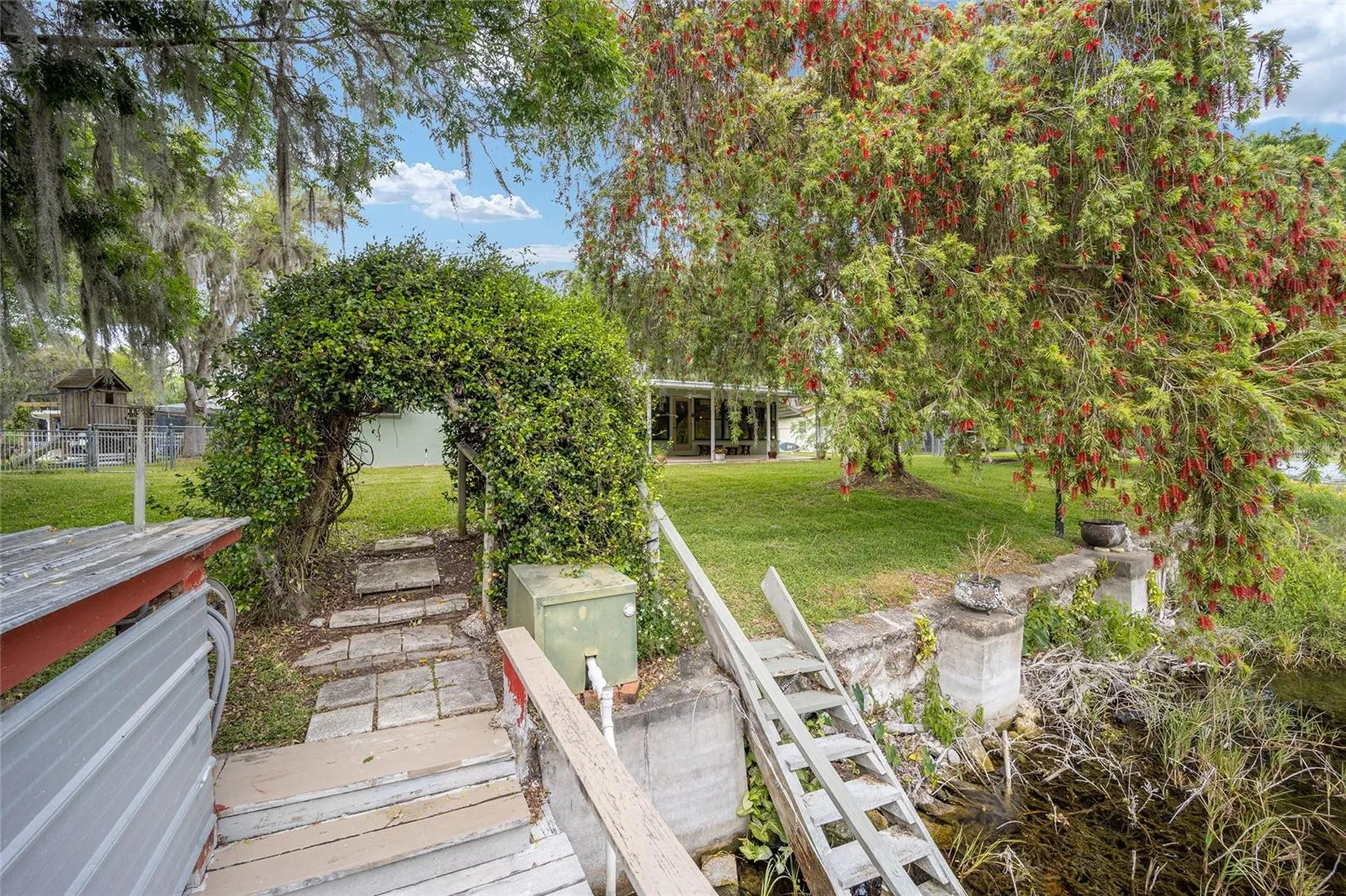 12180 Maple Street Dunnellon FL 34432
