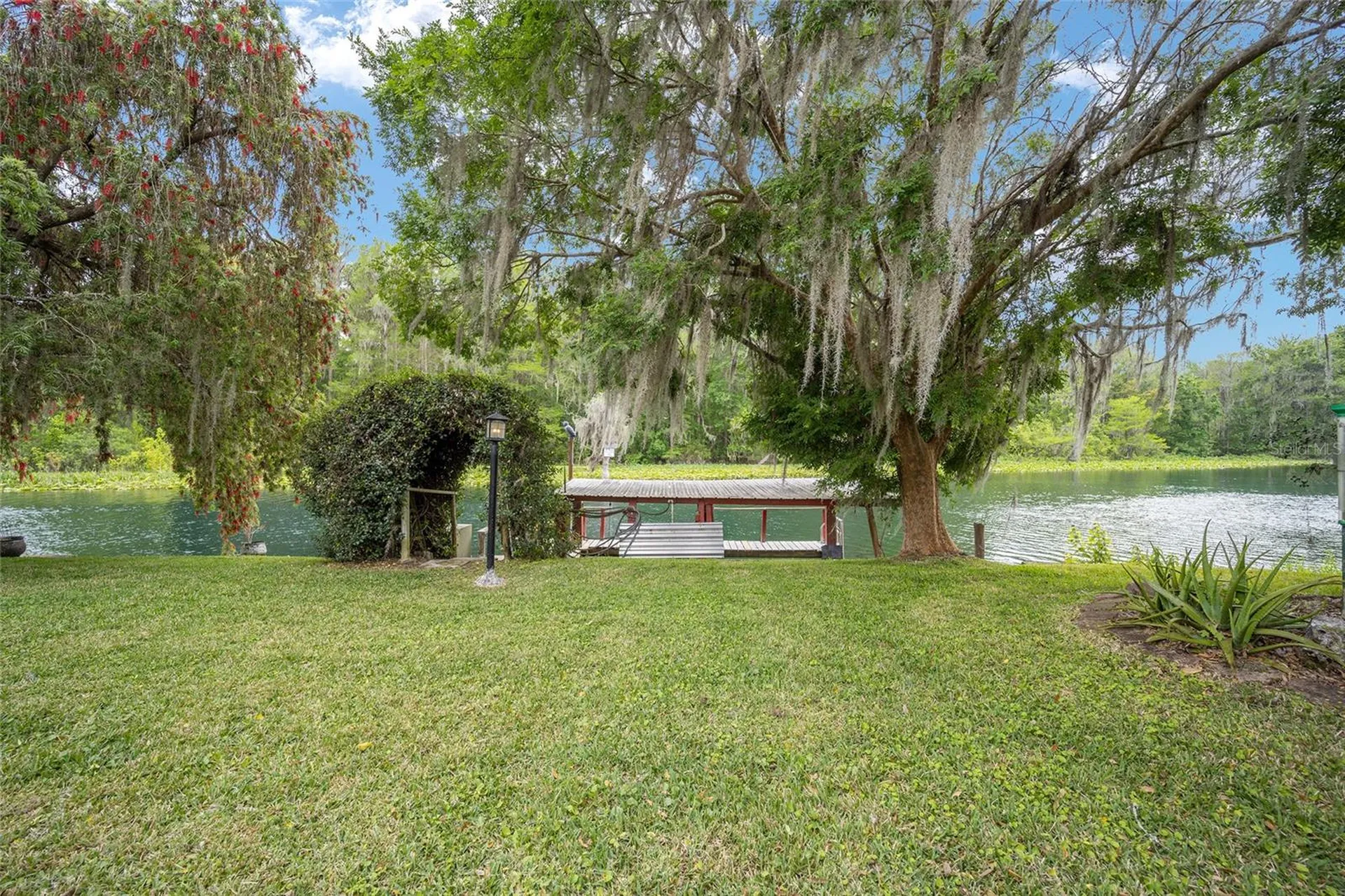 12180 Maple Street Dunnellon FL 34432