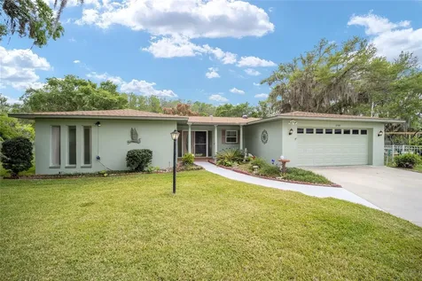 12180 Maple Street Dunnellon FL 34432