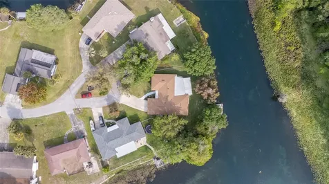 12180 Maple Street Dunnellon FL 34432