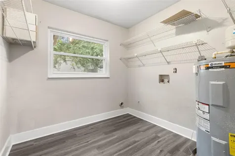 15906 Country Place Tampa FL 33624