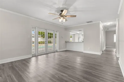 15906 Country Place Tampa FL 33624