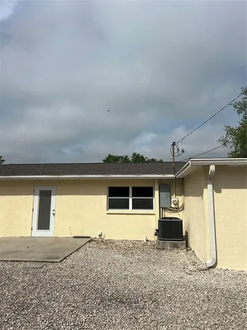 8407 River Oaks Drive Tampa FL 33615