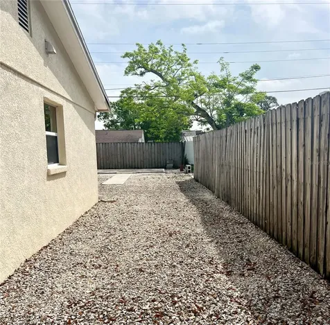 8407 River Oaks Drive Tampa FL 33615