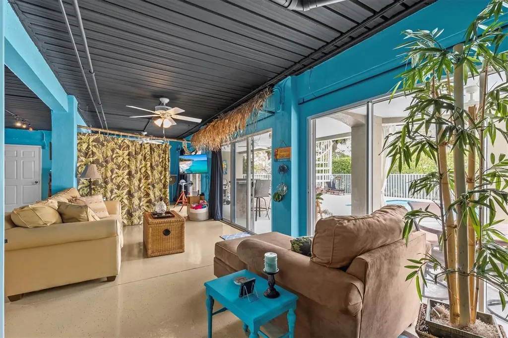 2050 N Pointe Alexis Drive Tarpon Springs FL 34689