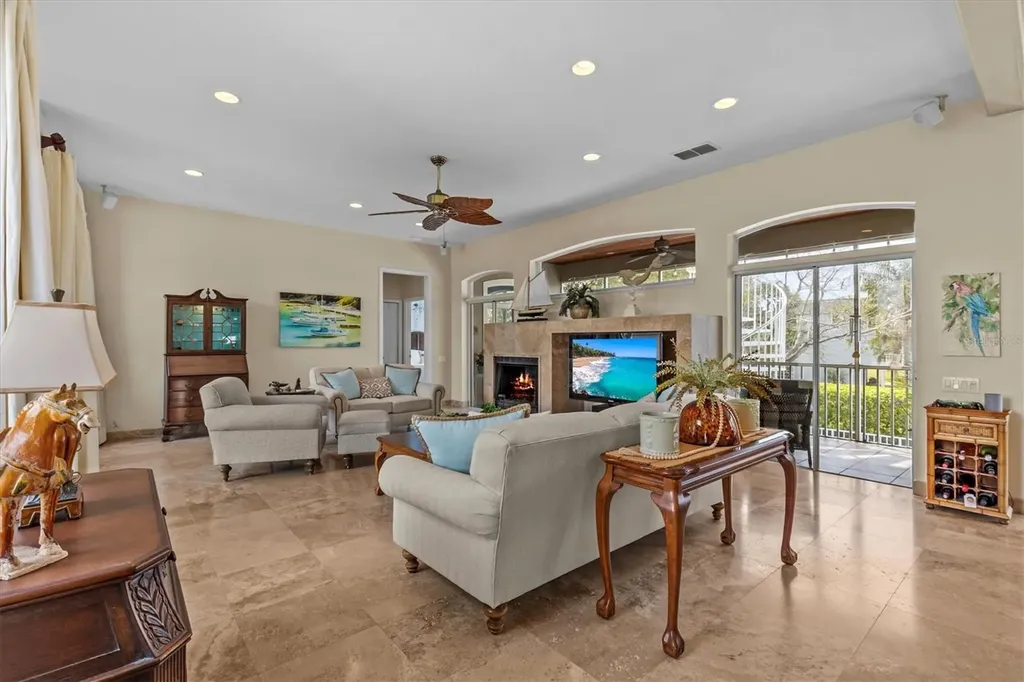 2050 N Pointe Alexis Drive Tarpon Springs FL 34689