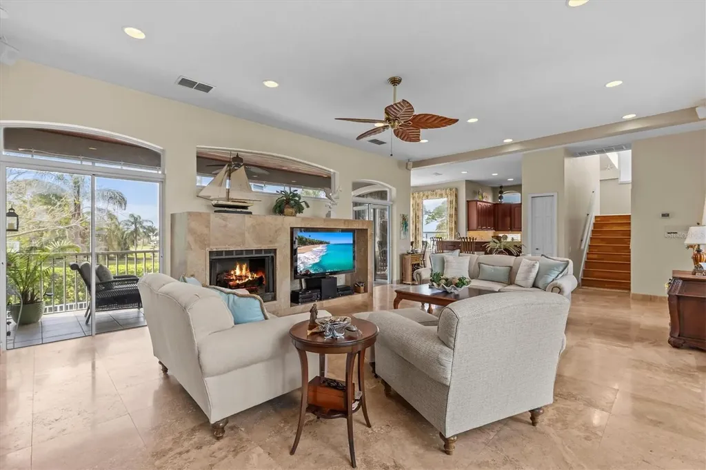 2050 N Pointe Alexis Drive Tarpon Springs FL 34689
