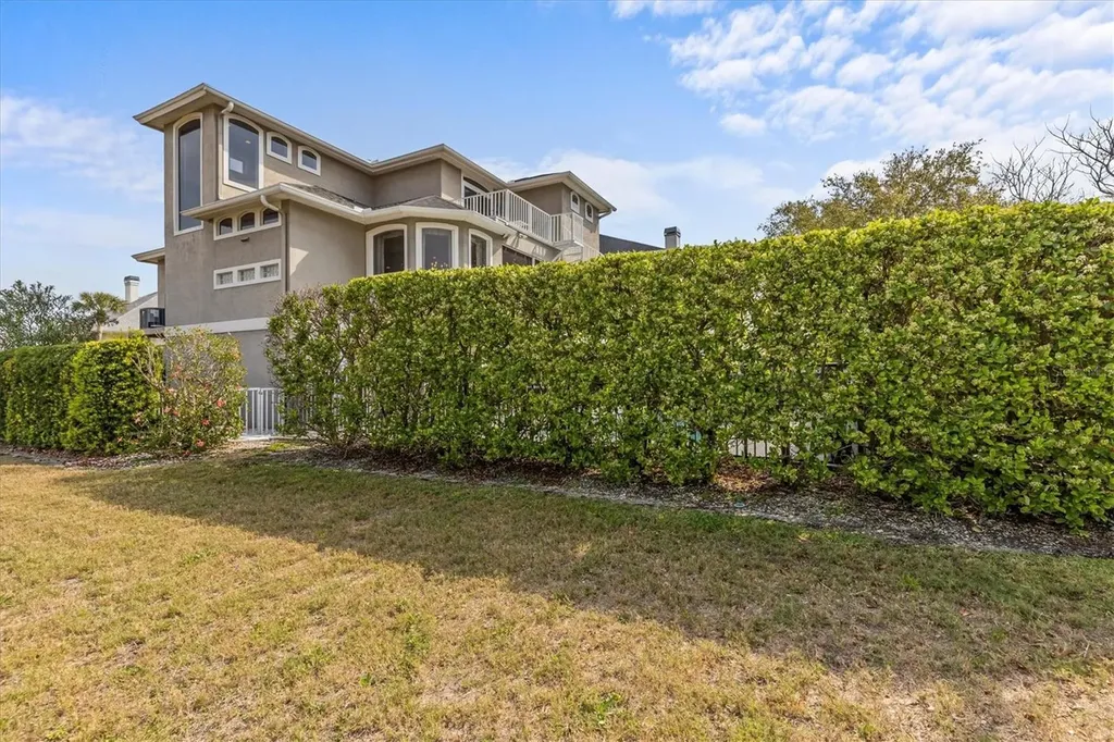 2050 N Pointe Alexis Drive Tarpon Springs FL 34689
