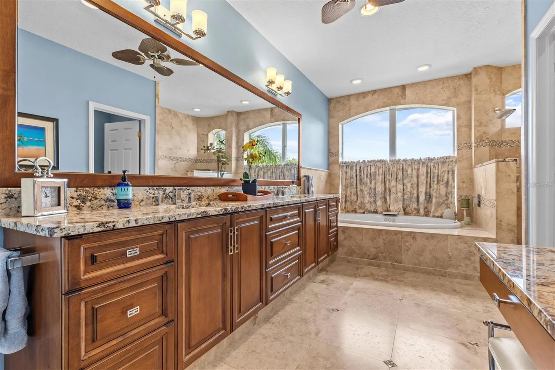 2050 N Pointe Alexis Drive Tarpon Springs FL 34689