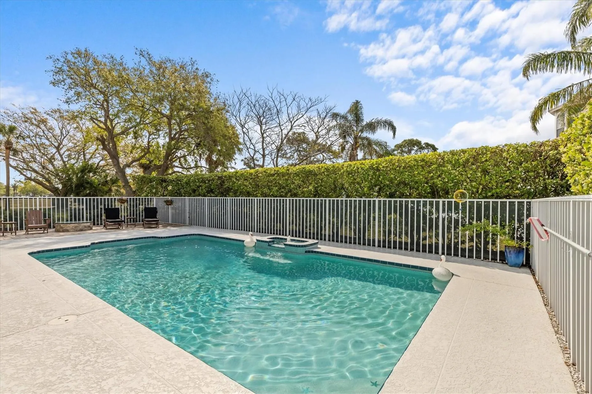 2050 N Pointe Alexis Drive Tarpon Springs FL 34689