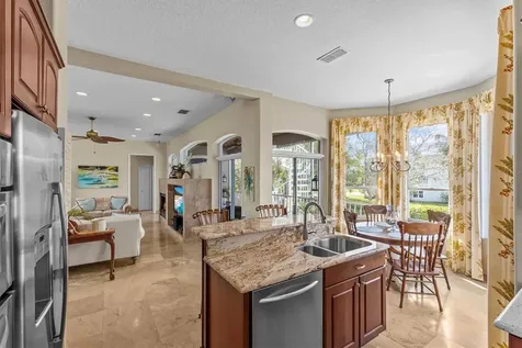 2050 N Pointe Alexis Drive Tarpon Springs FL 34689