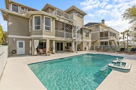 2050 N Pointe Alexis Drive Tarpon Springs FL 34689