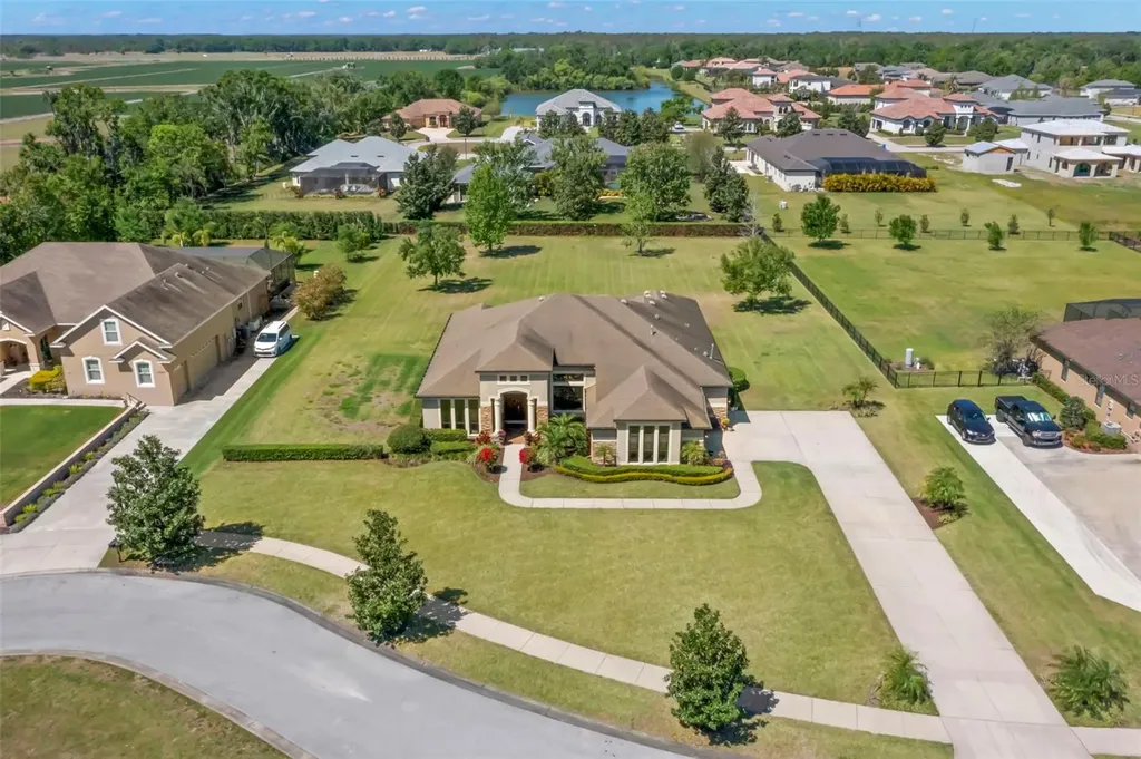 10921 Brice Tree Court Lithia FL 33547