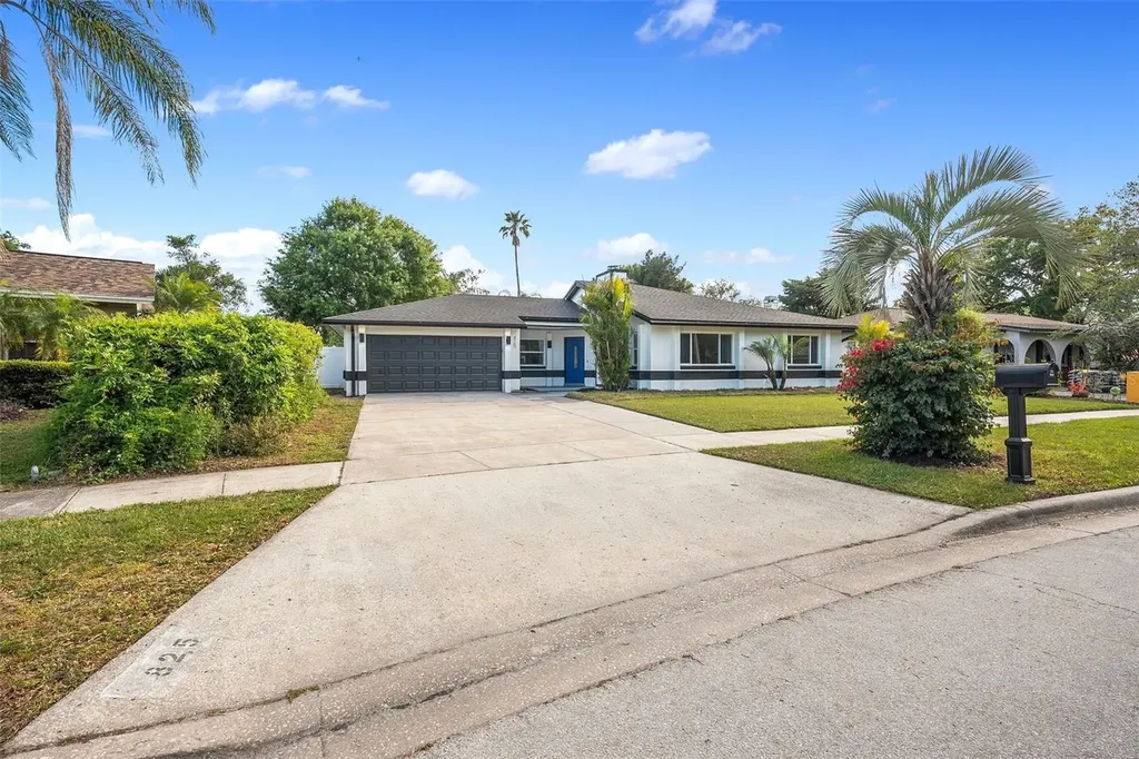 825 Coquina Court Orlando FL 32807