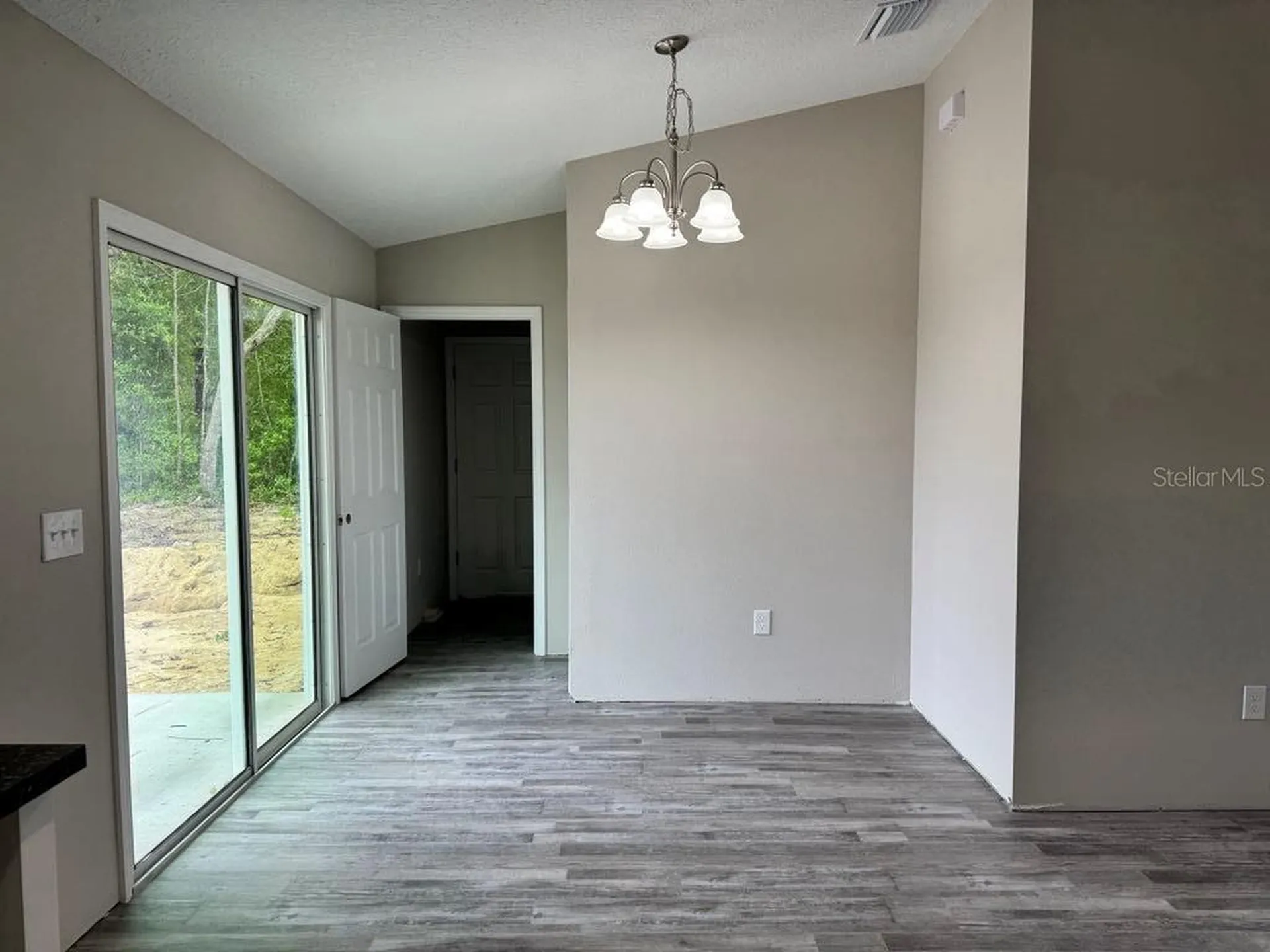 2 Malauka Loop Lane Ocklawaha FL 32179