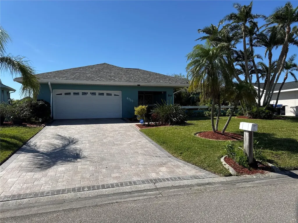 6319 Cocoa Lane Apollo Beach FL 33572