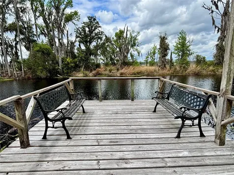 216 Little Orange Lake Drive Hawthorne FL 32640