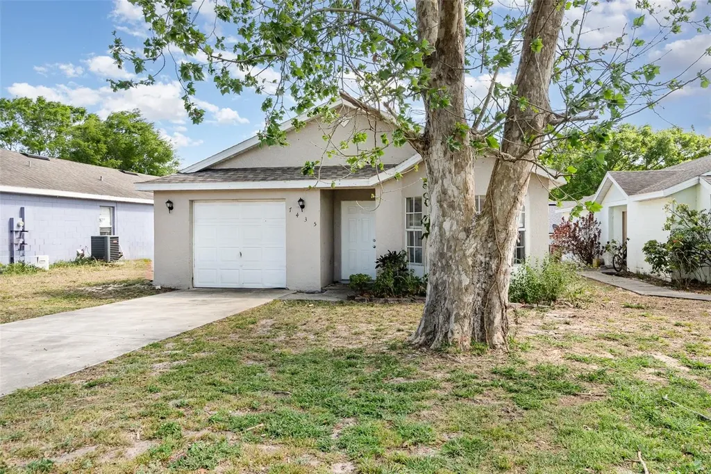 7435 Groveoak Drive Orlando FL 32810