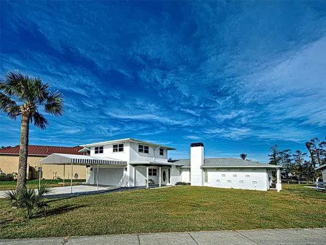 202 South Drive Englewood FL 34223