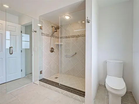 202 South Drive Englewood FL 34223
