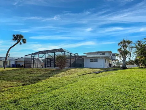 202 South Drive Englewood FL 34223