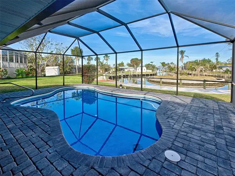 202 South Drive Englewood FL 34223