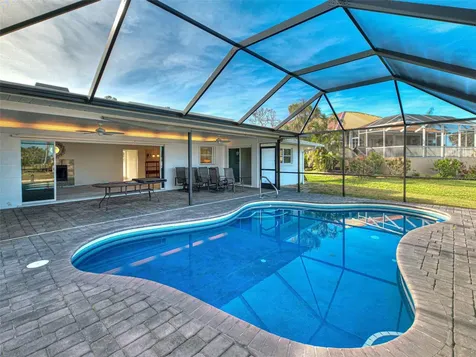 202 South Drive Englewood FL 34223