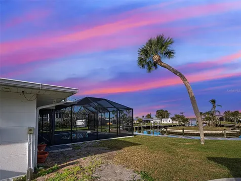 202 South Drive Englewood FL 34223