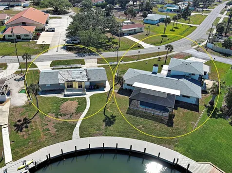 202 South Drive Englewood FL 34223