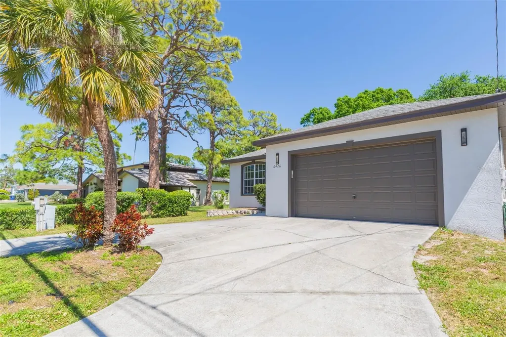 6426 31st Street S St Petersburg FL 33712