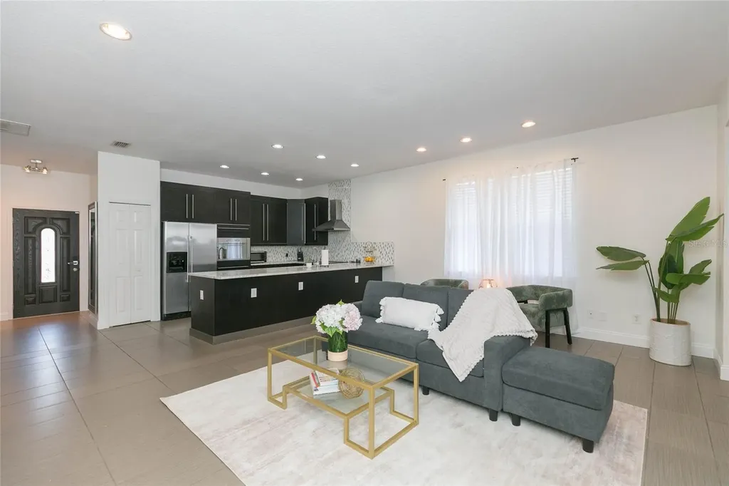 6426 31st Street S St Petersburg FL 33712