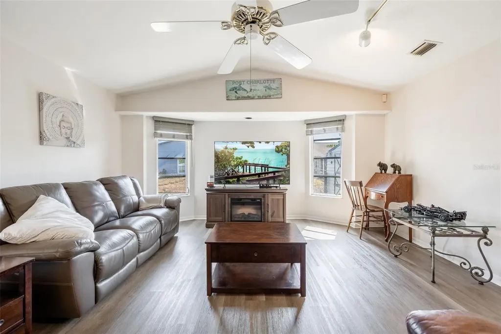 949 Chevy Chase Street Port Charlotte FL 33948