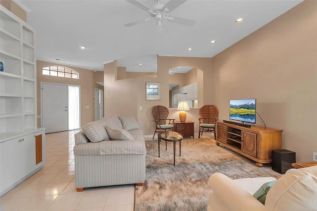 7309 Regina Royale Boulevard Sarasota FL 34238