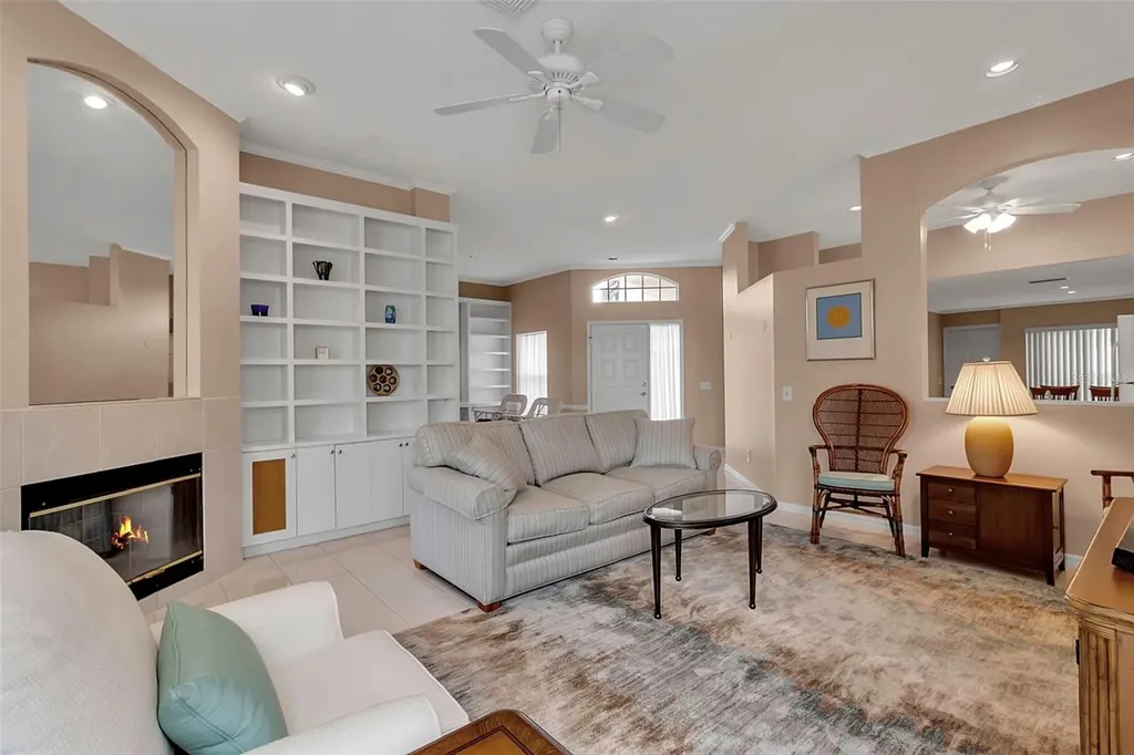 7309 Regina Royale Boulevard Sarasota FL 34238