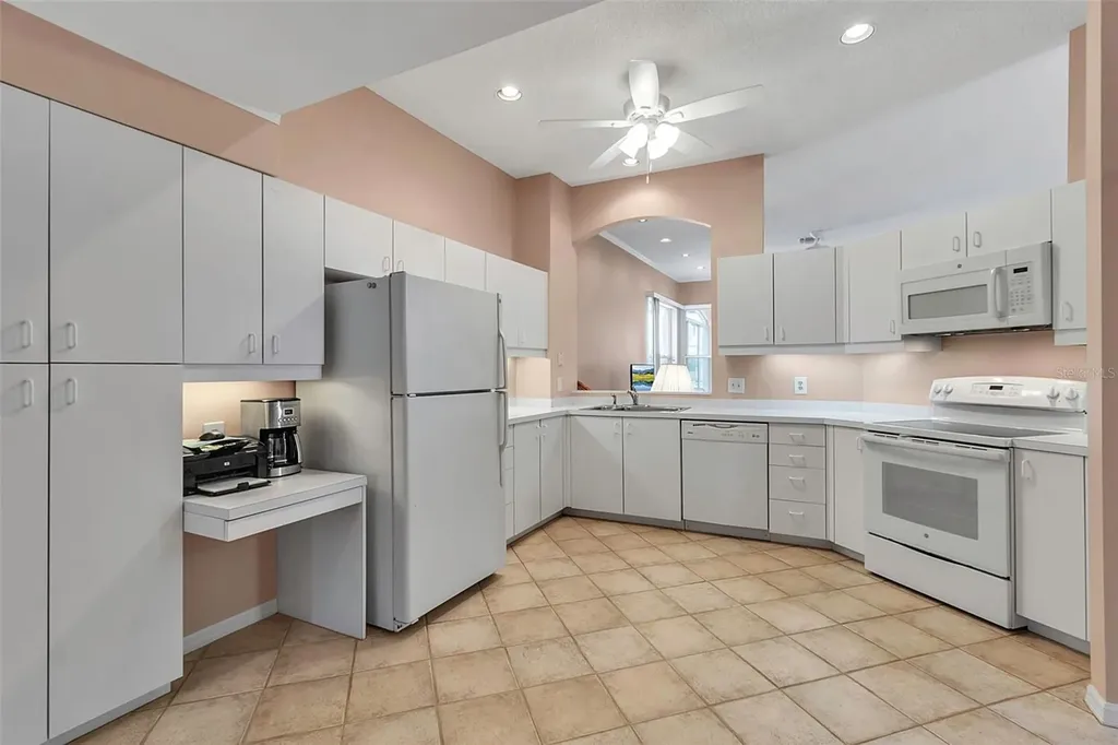 7309 Regina Royale Boulevard Sarasota FL 34238