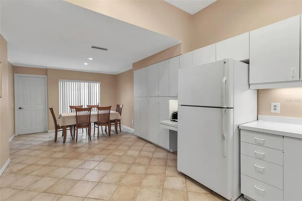 7309 Regina Royale Boulevard Sarasota FL 34238
