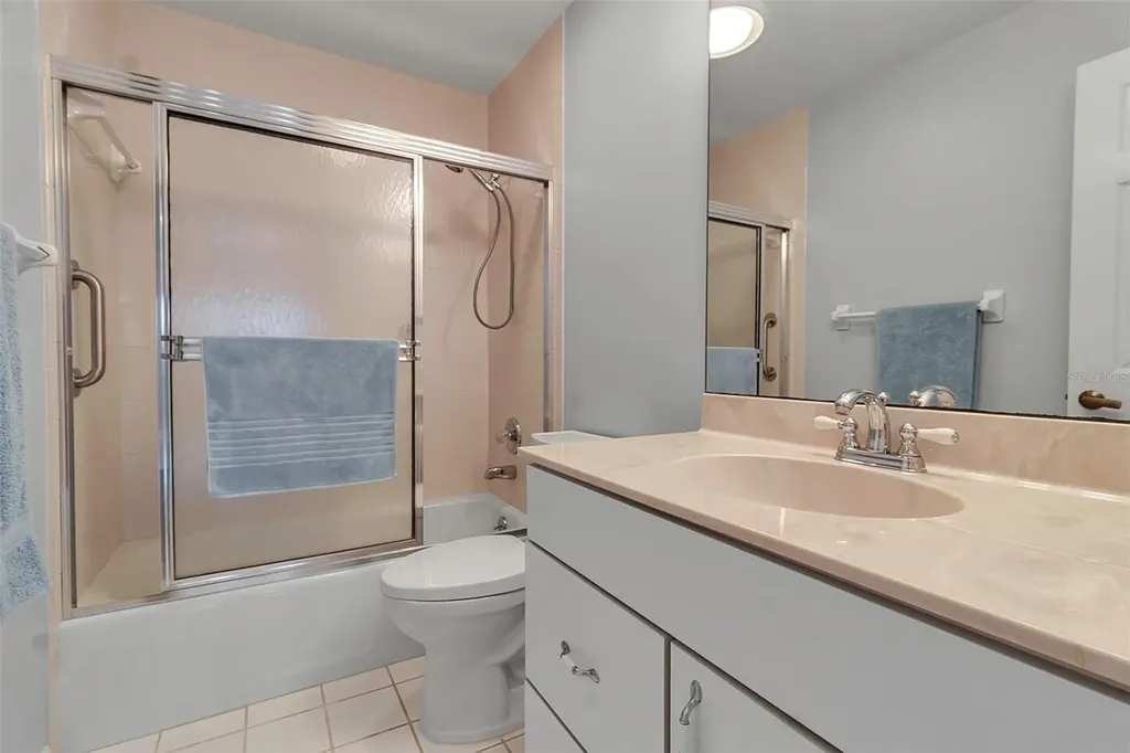 7309 Regina Royale Boulevard Sarasota FL 34238